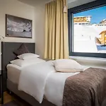 Hotel Bergkristall Oberlech 4*