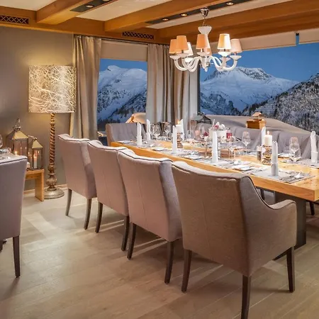 Bergkristall Oberlech 酒店